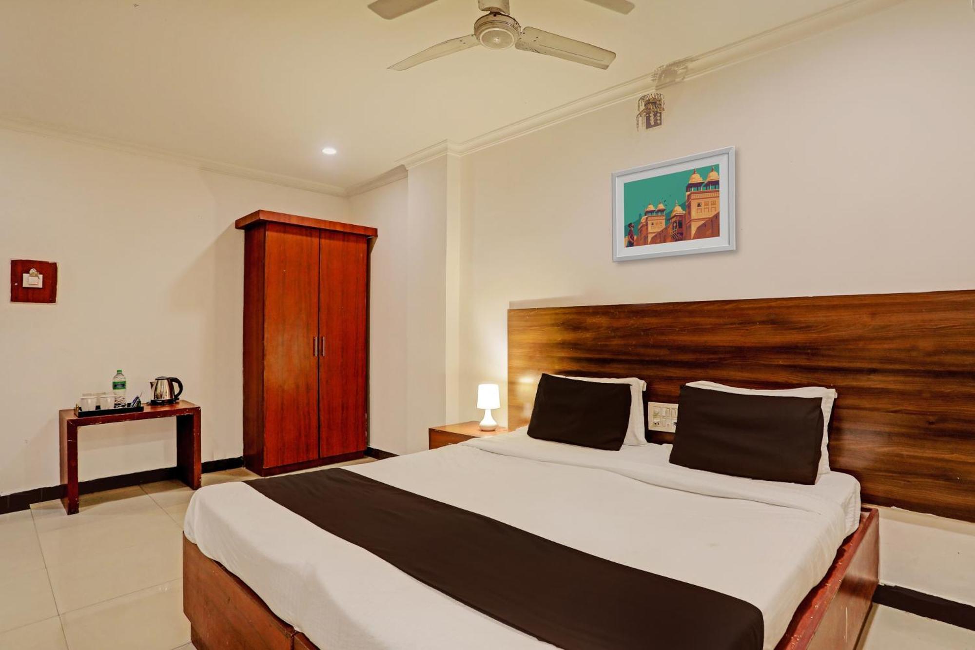 Hotel Airport Land Nowe Delhi Zewnętrze zdjęcie