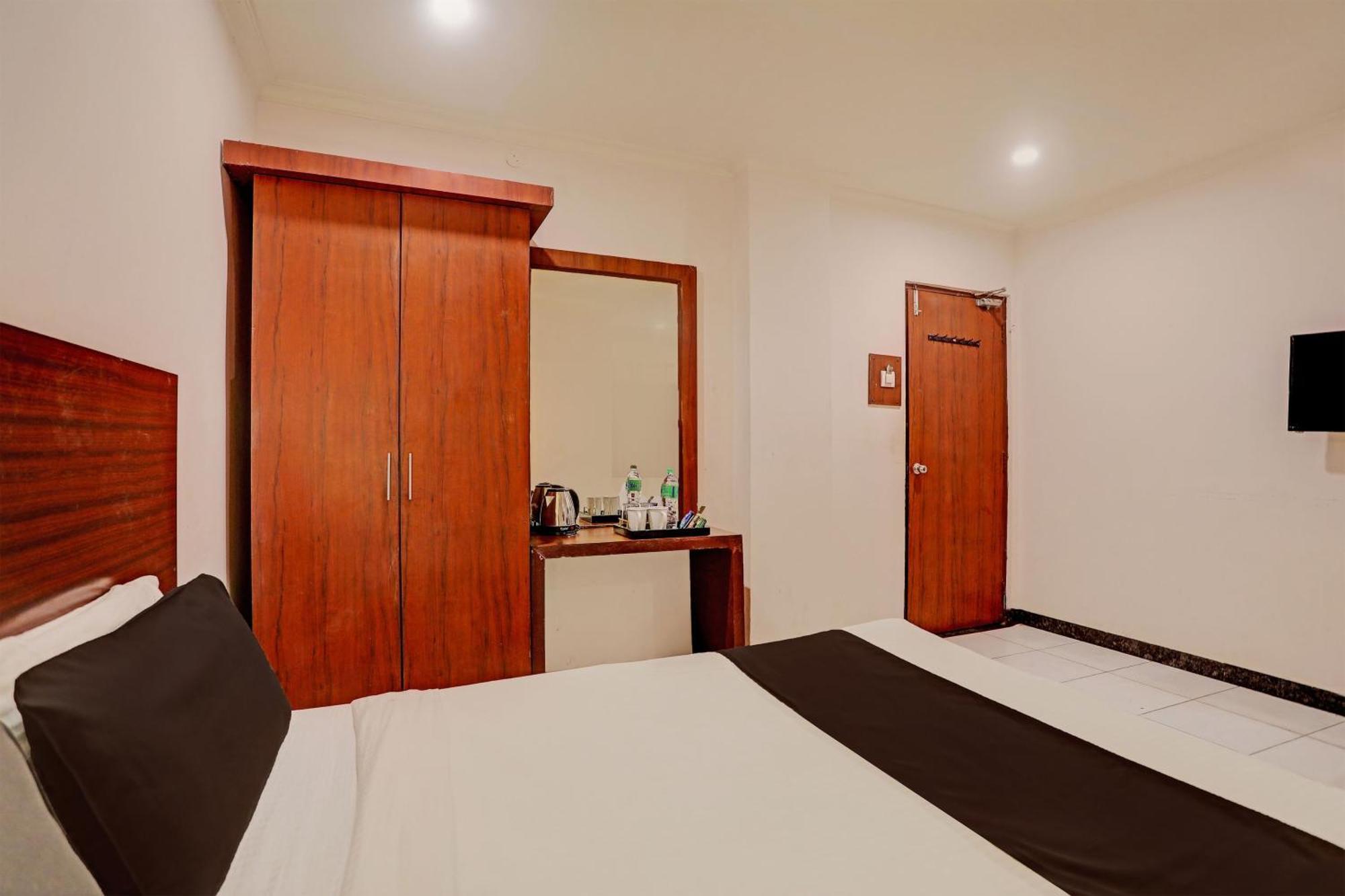 Hotel Airport Land Nowe Delhi Zewnętrze zdjęcie