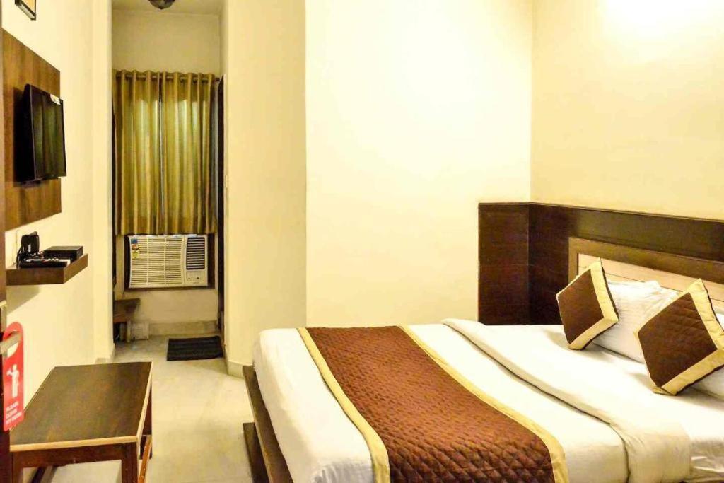 Hotel Airport Land Nowe Delhi Zewnętrze zdjęcie