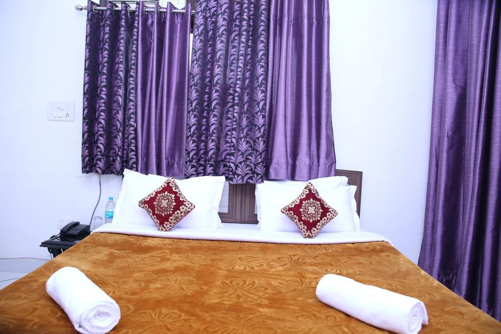 Hotel Airport Land Nowe Delhi Pokój zdjęcie