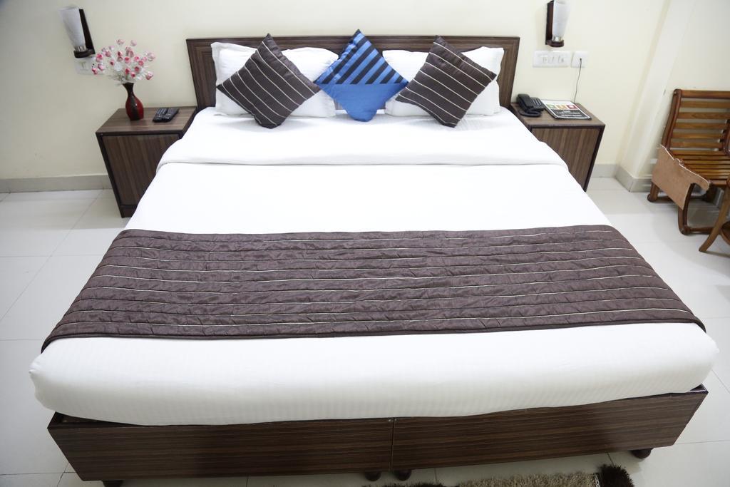 Hotel Airport Land Nowe Delhi Zewnętrze zdjęcie