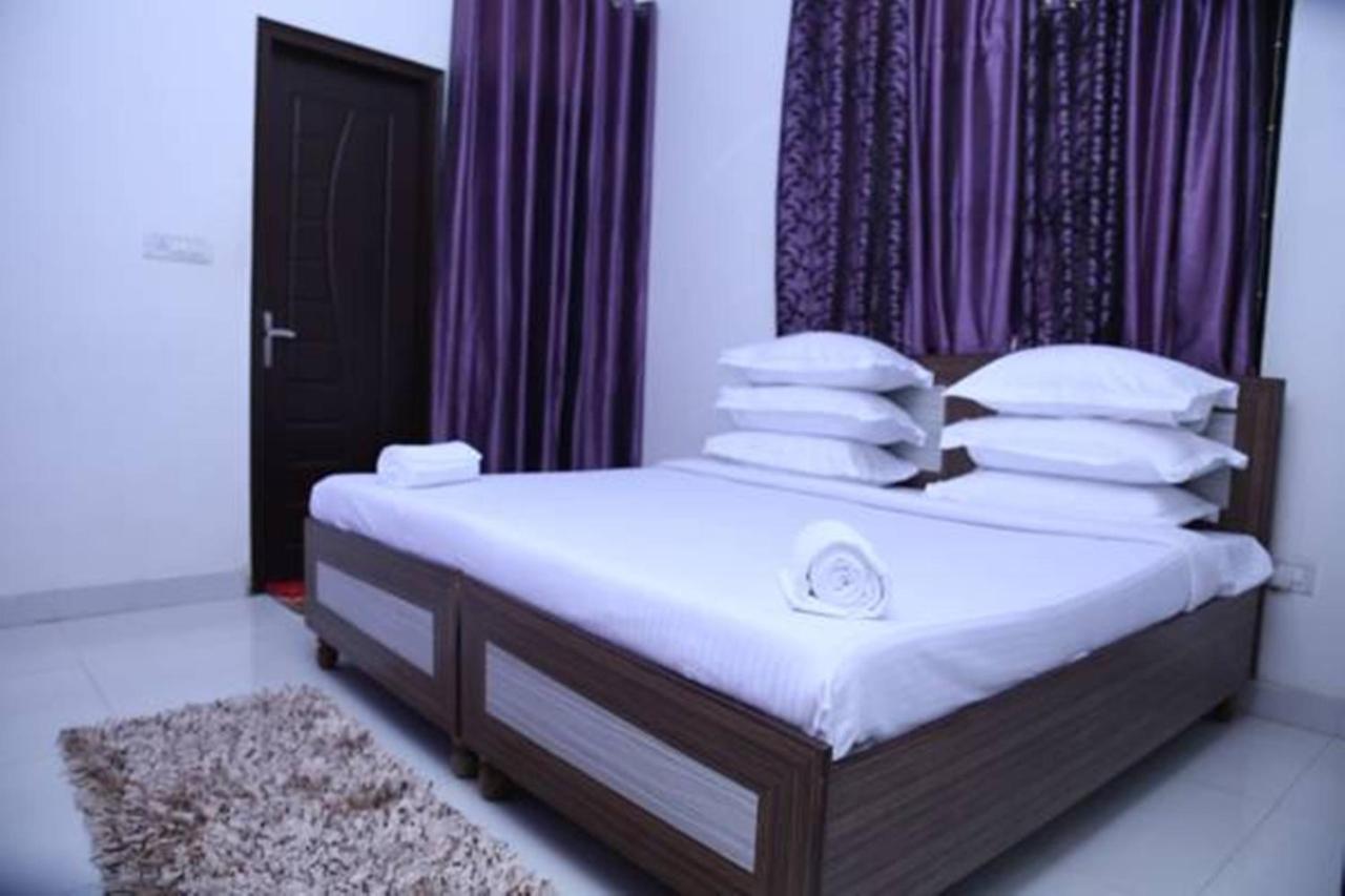 Hotel Airport Land Nowe Delhi Zewnętrze zdjęcie