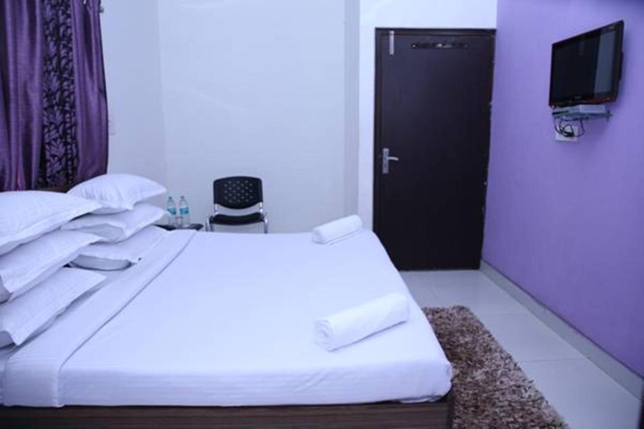Hotel Airport Land Nowe Delhi Zewnętrze zdjęcie