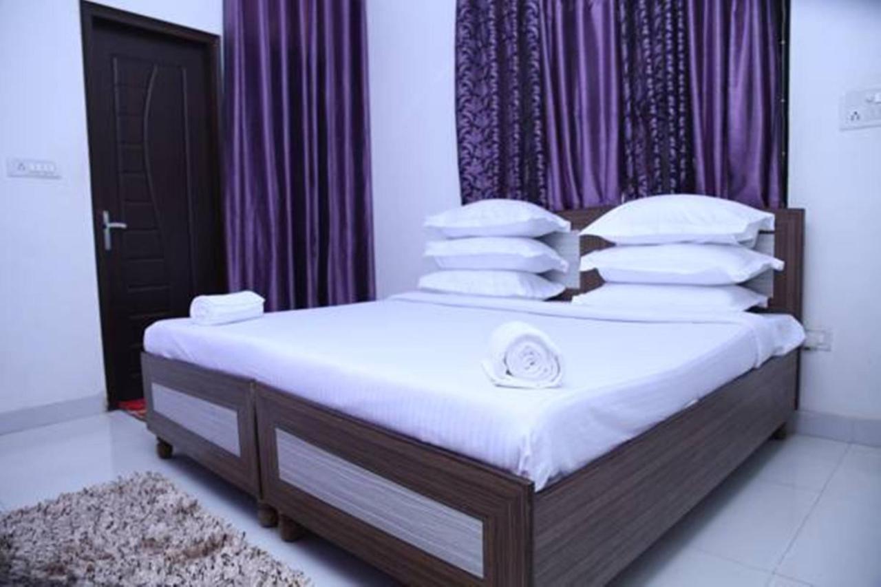 Hotel Airport Land Nowe Delhi Zewnętrze zdjęcie