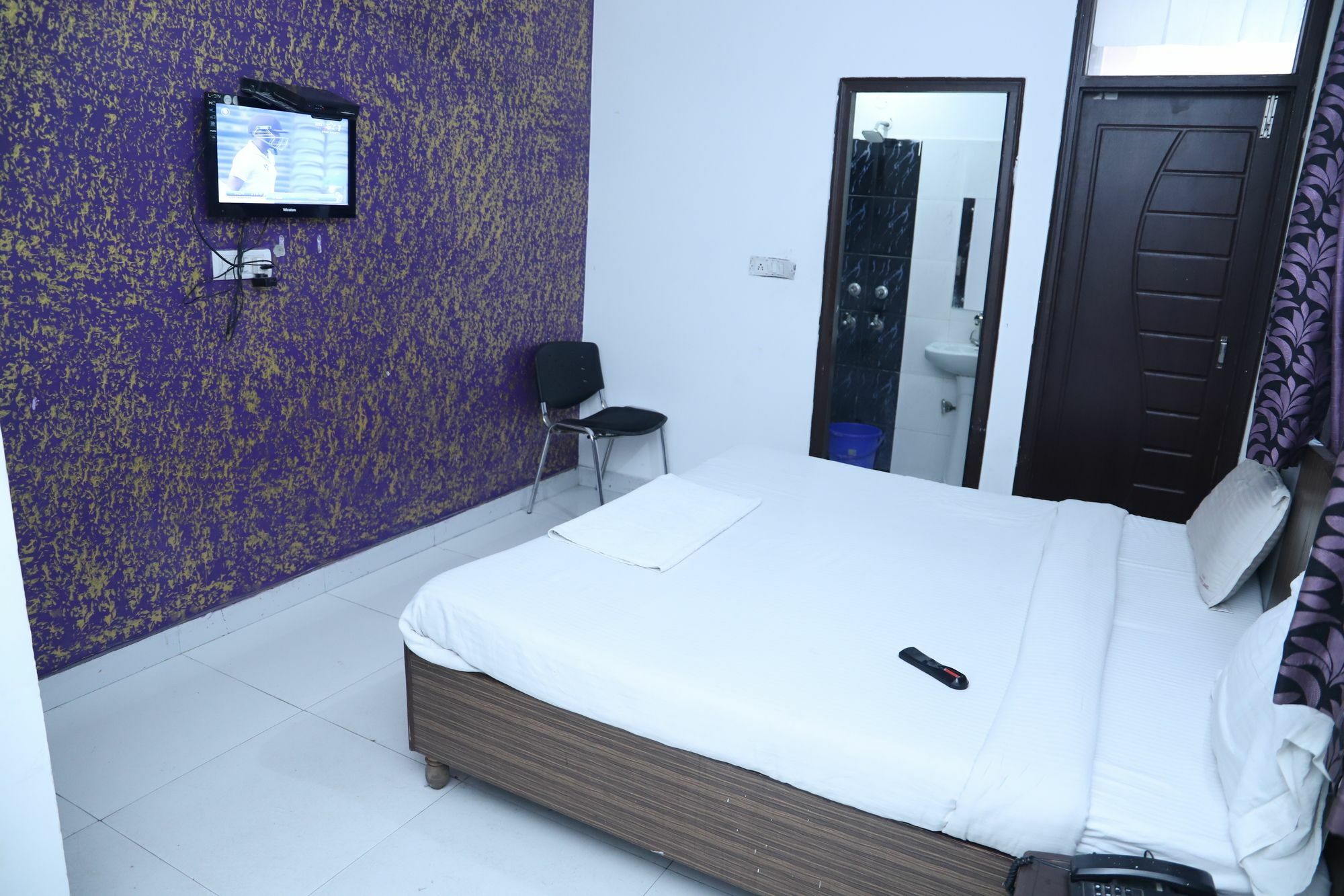 Hotel Airport Land Nowe Delhi Zewnętrze zdjęcie